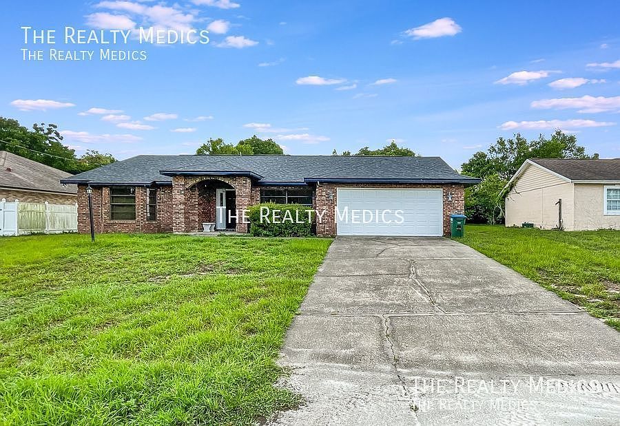 1st image of 1002 E Gaucho Cir