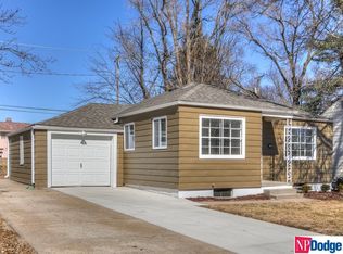 3960 Vernon Ave, Omaha, NE 68111