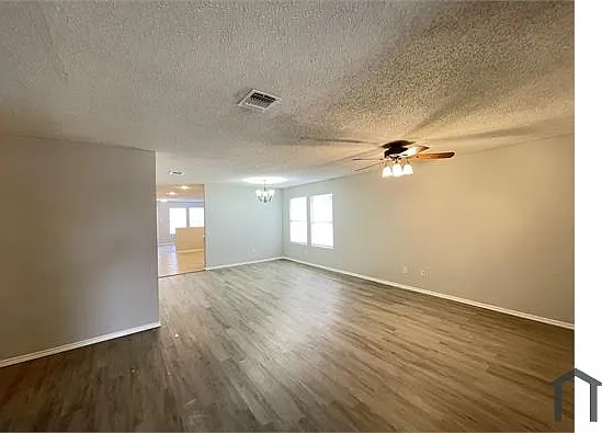 4611 Wedgewood Dr — Photo 10