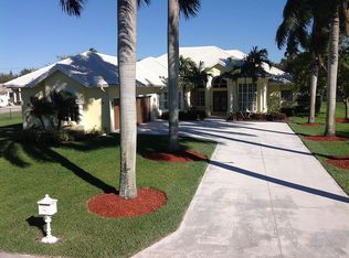 5470 SW 59th Ave, Davie, FL 33314