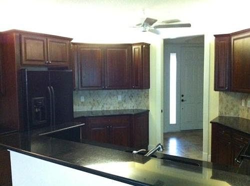 2nd image of 5200 Manorwood Dr # Bldg 2