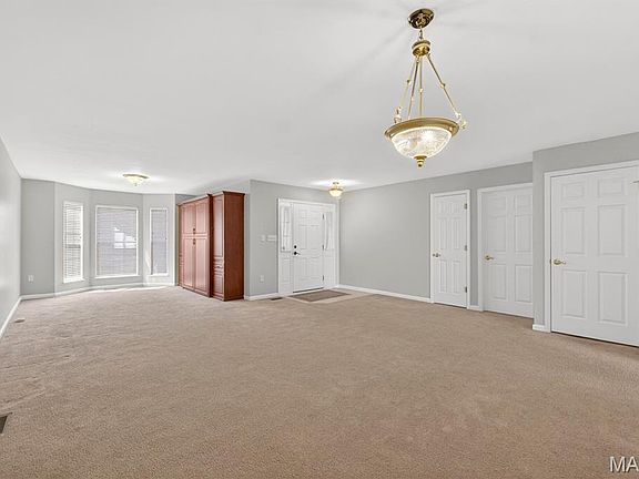 4th image of 144 Carytown Ln