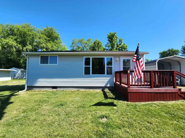 723 E Hull Rd, Hope, MI 48628