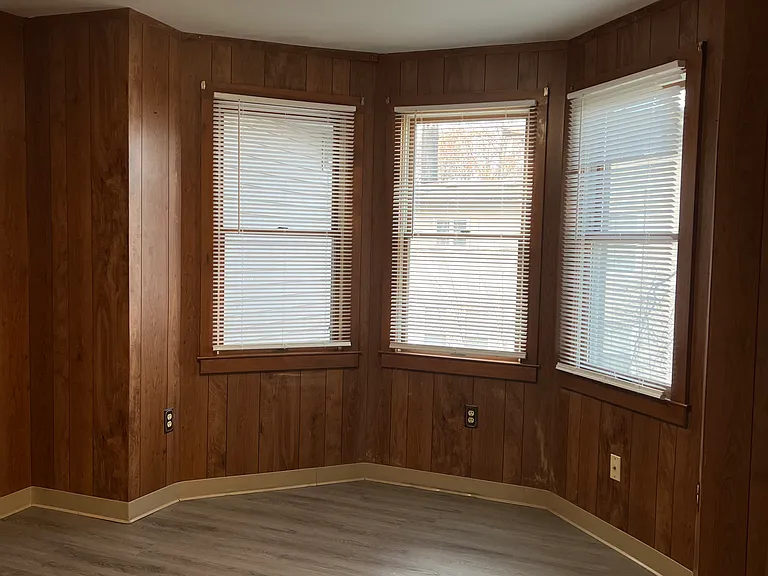 95 Pleasant St #2 — Photo 6