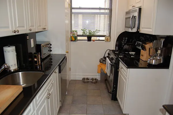 Rented by Stonecrest Realty | media 10