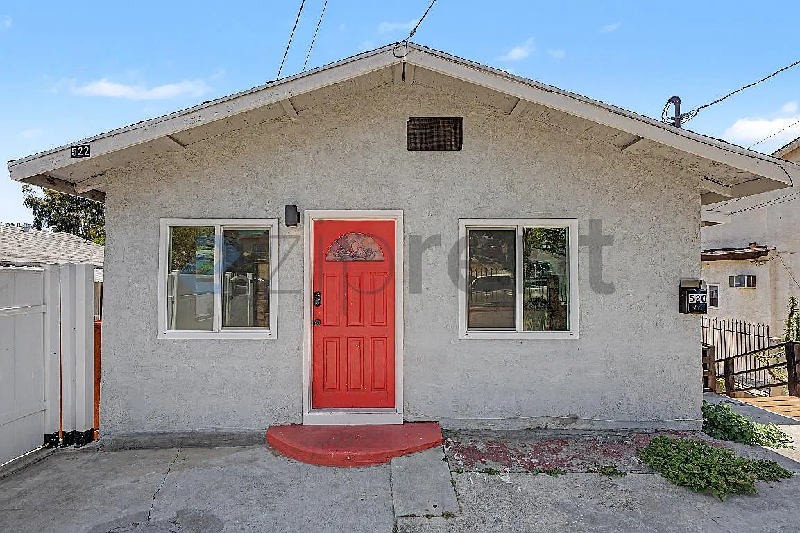 2 bed, 700 sqft, $2,475 — Photo 4