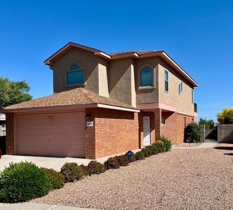 6859 Forest Hills Dr NE, Albuquerque, NM, 87109