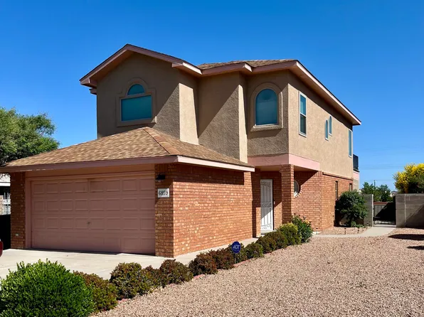 6859 Forest Hills Dr NE, Albuquerque, NM 87109