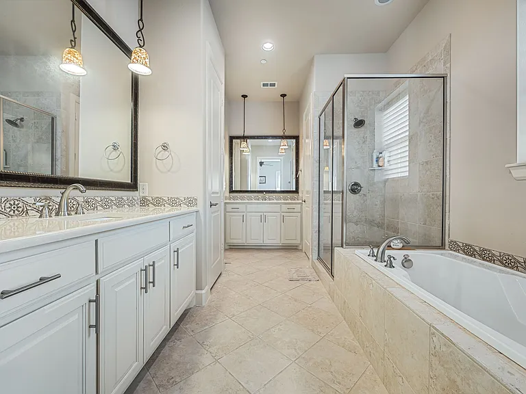 5001 Meridian Ln #2103 — Photo 19