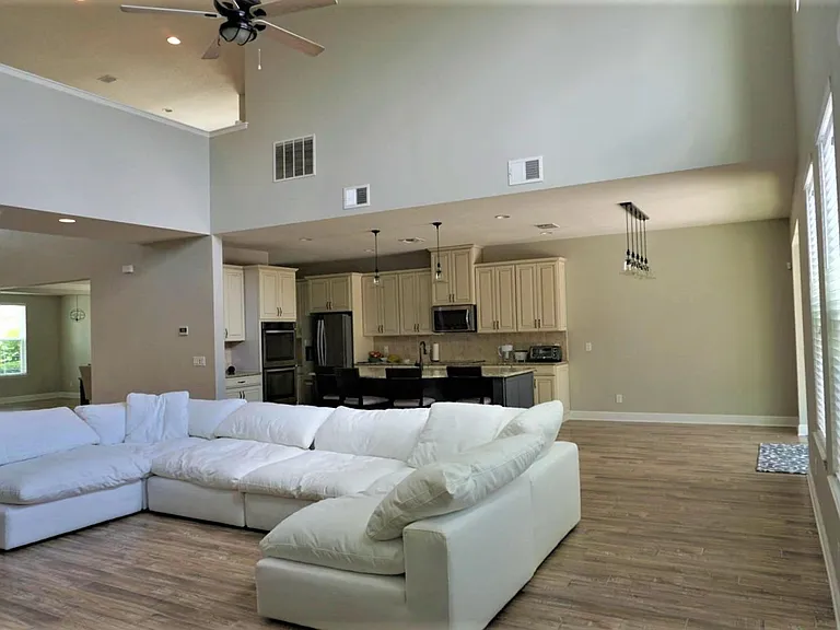 4207 Oak Lodge Way — Photo 15