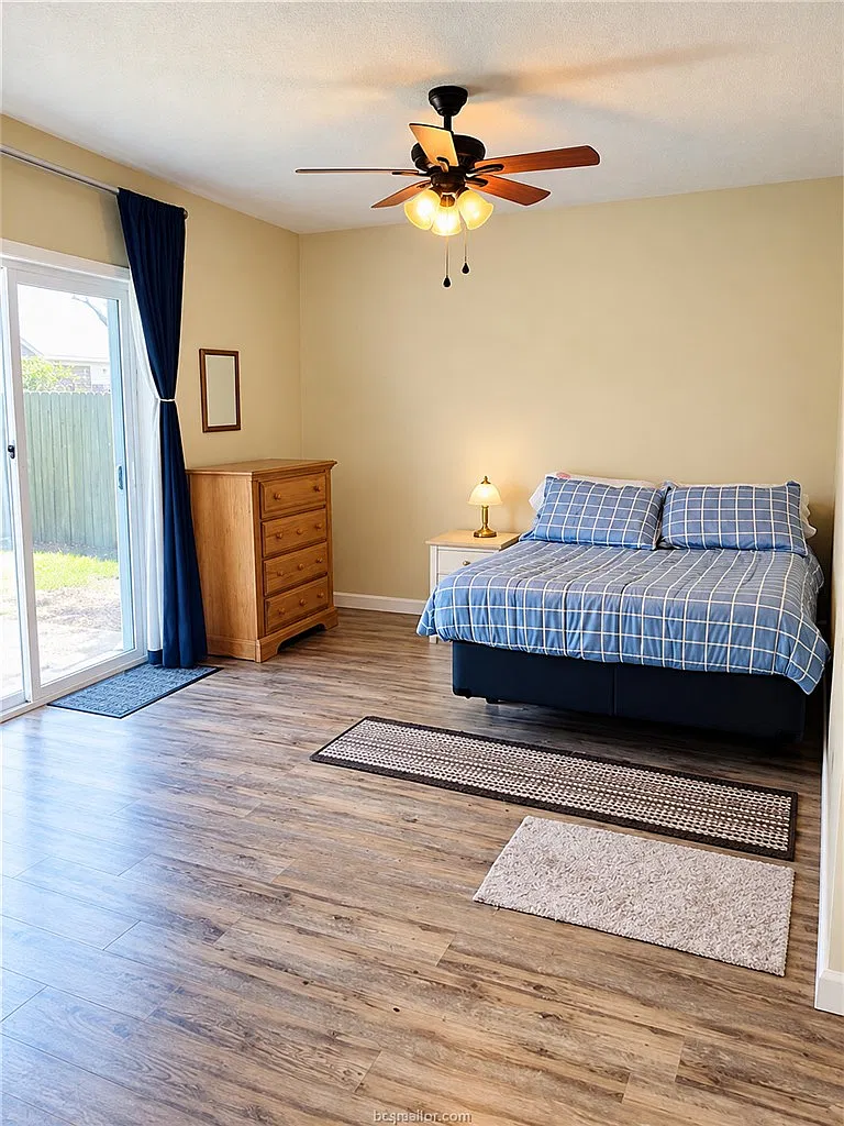 2 bed, 968 sqft, $1,050 — Photo 4