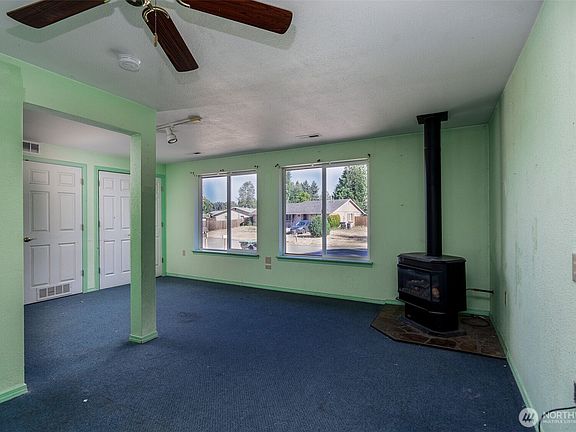 4th image of 7914 6th Avenue SE