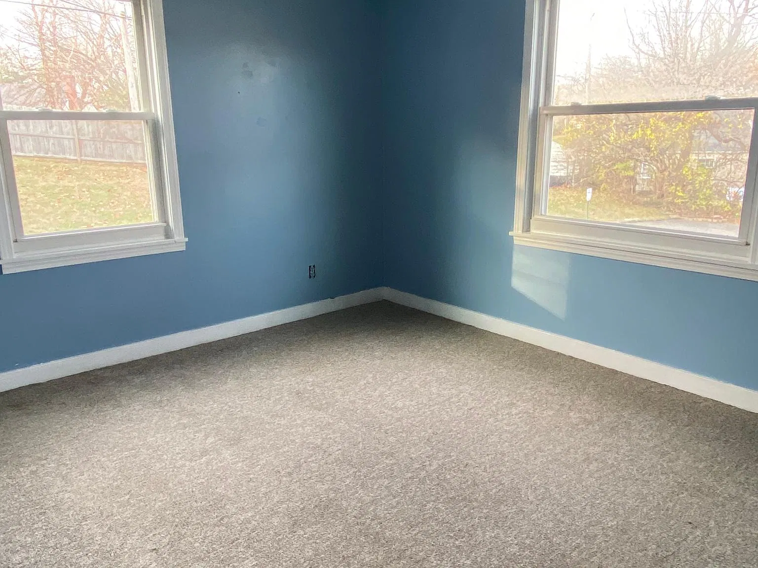 1449 Nightingale Rd — Photo 4