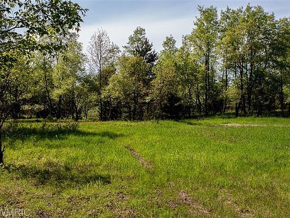 3rd image of 9695 N Us Highway 31