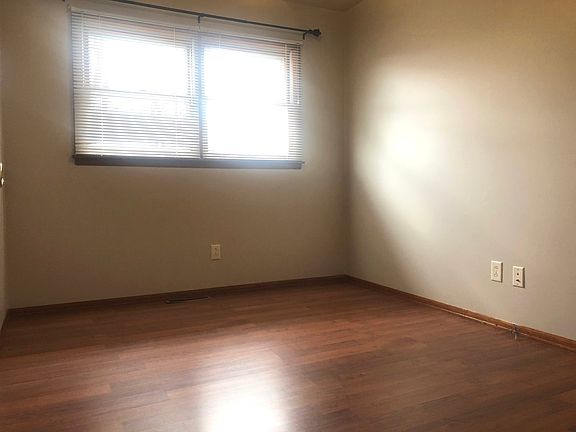5th image of 260 S Jefferson Ave