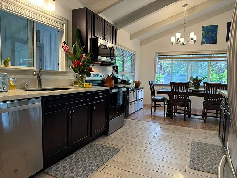 15-1385 Makuu Dr — Photo 1