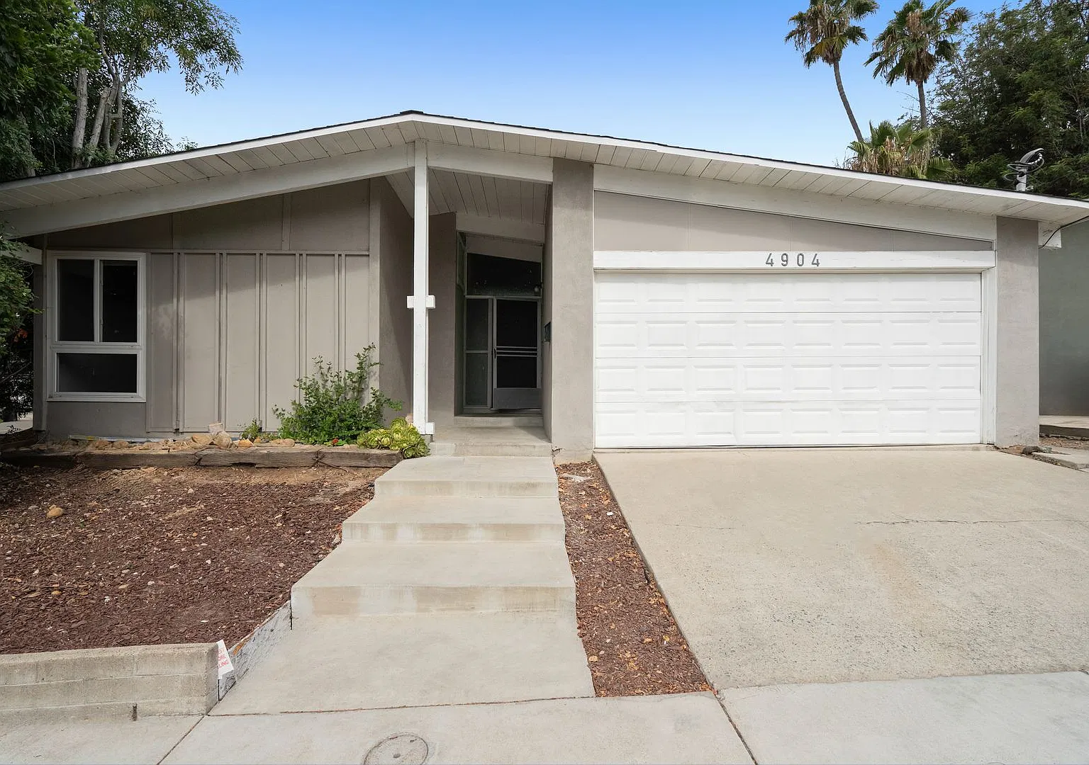 4904 Chaparral Way / 4915 54th St. — Photo 1