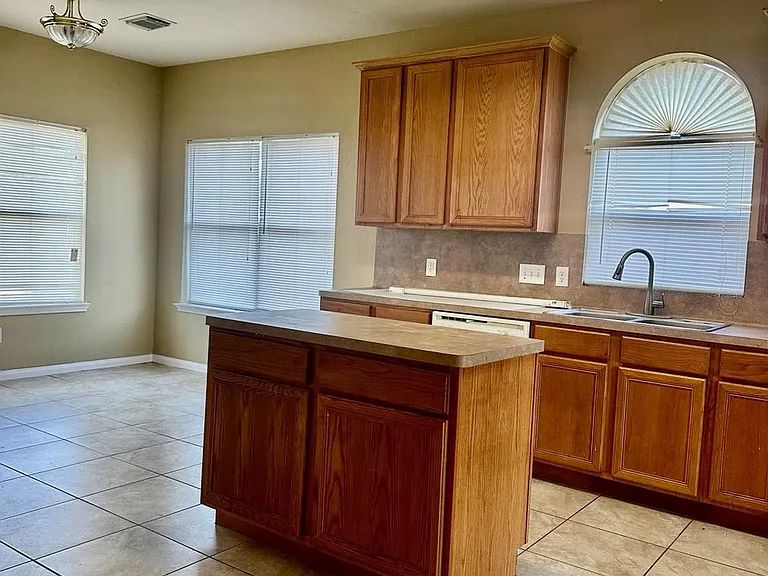 1322 Magnolia Dale Dr — Photo 14