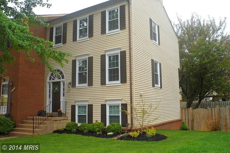 1st image of 2780 Grovemore Ln