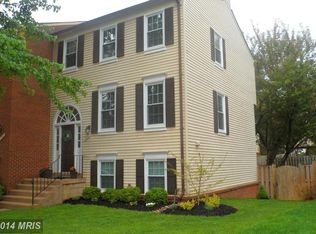 2780 Grovemore Ln, Vienna, VA 22180