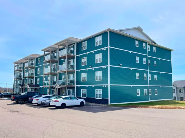 18 Gilbert Dr #106, Charlottetown, PE C1C 0W2