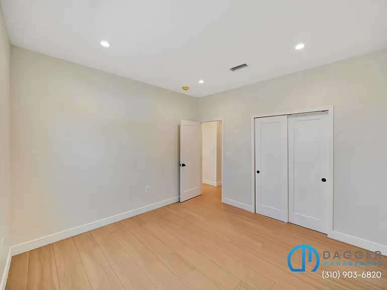 2800 Winter St #2 — Photo 17