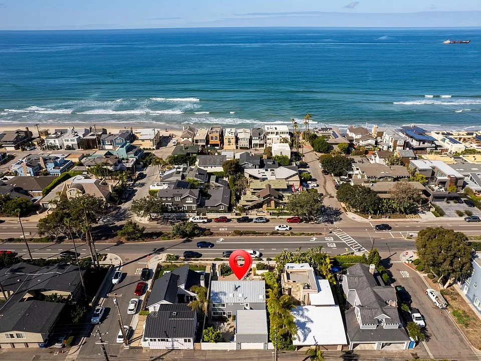 2617 Camino Del Mar