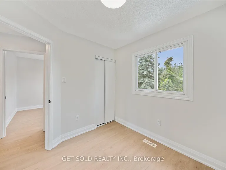 232 Kozlov St — Photo 27