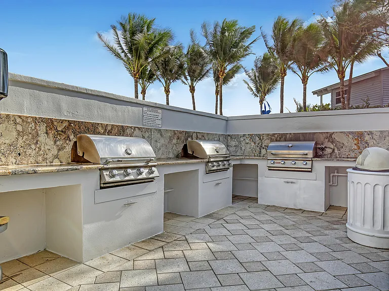 5200 N Ocean Dr #1902 — Photo 66