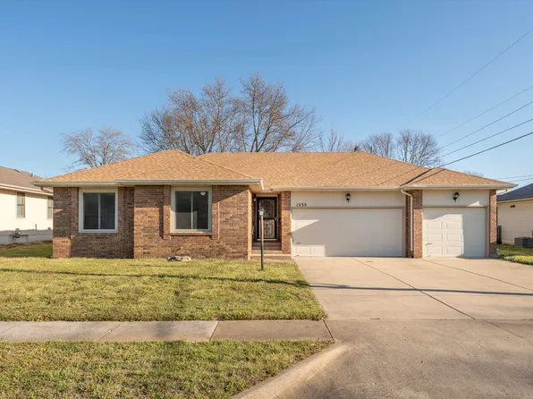 1535 W Deerfield Street, Springfield, MO 65807