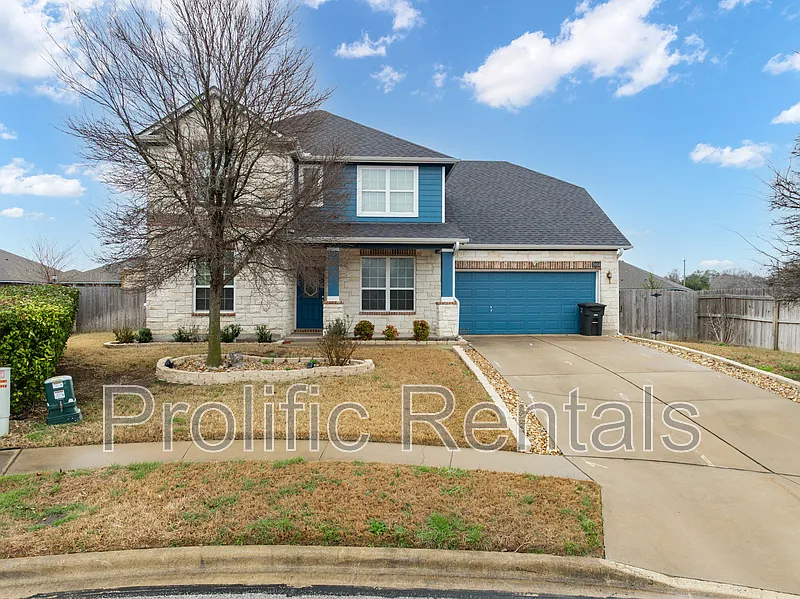 Building Photo - 5904 Chuckwagon Cir