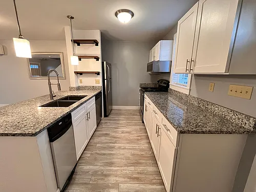 20 Bridgham St Photo 1