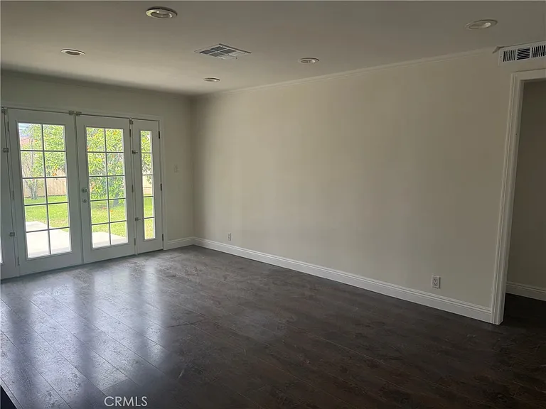 22149 Welby Way — Photo 5