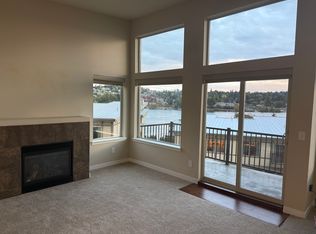 2545 Waterside Ln, Bremerton, WA 98312