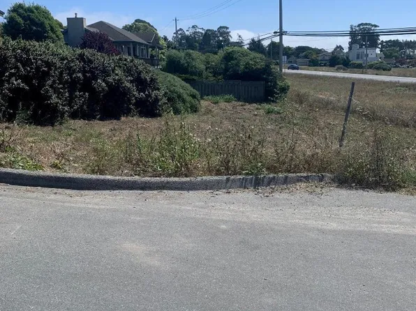 318 Coronado Ave, Half Moon Bay, CA 94019