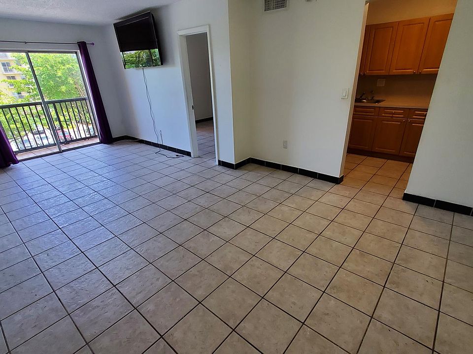 1st image of 4709 NW 7th St APT 402