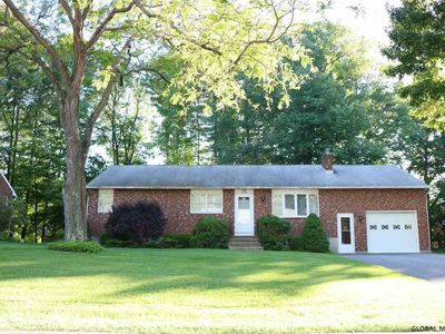 15 Wallace Dr, Delmar, NY, 12054