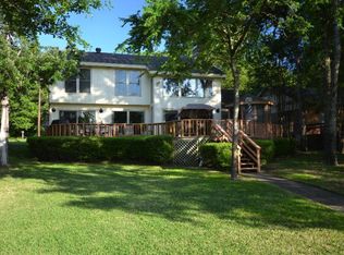 245 W Beachwood Loop, Trinidad, TX 75163
