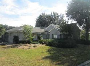 1128 Stillwater Dr, Deland, FL 32720