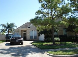 3415 Appleton Dr, Pearland, TX 77584