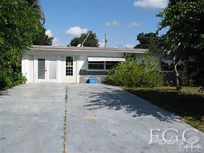 1st image of 753 Lady Bird Ln