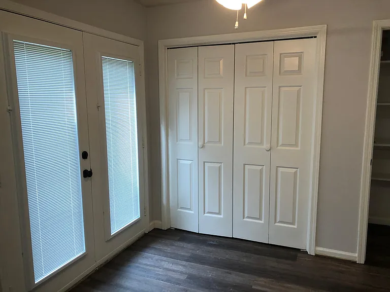 2000 Water Oak Dr #8B — Photo 6