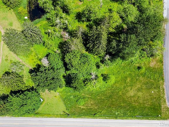 3rd image of 3 147th Ave SE