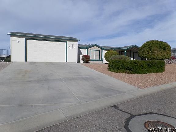2nd image of 2665 E Philip Cir