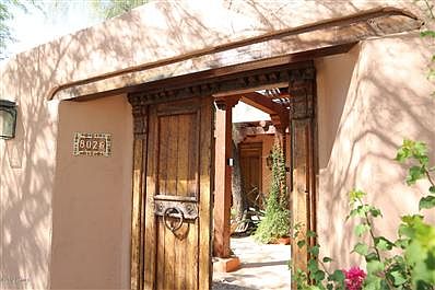 2nd image of 8026 E Del Tesoro Dr