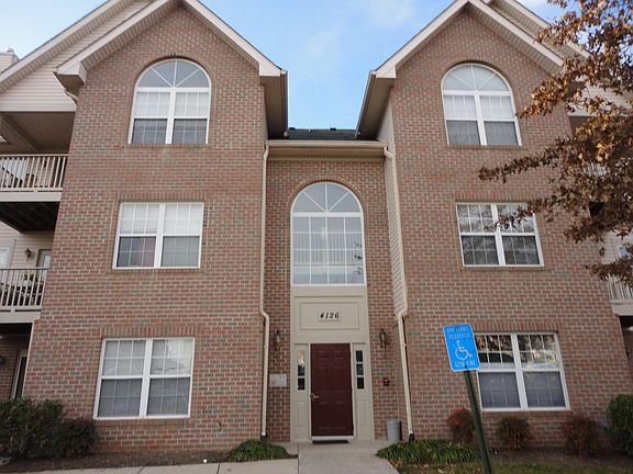 2nd image of 4126 Monument Ct #H-202