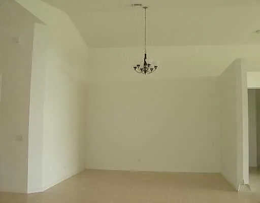 121 Tuscany Dr — Photo 21