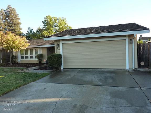 2nd image of 960 Springoak Way