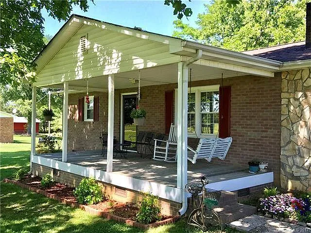 Building Photo - 9711 Hickory Ridge Rd
