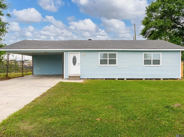 305 S Nickens Ave, Gonzales, LA 70737